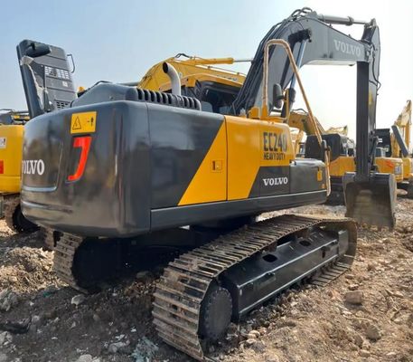 Escavatore Volvo EC220 usato in buone condizioni in vendita