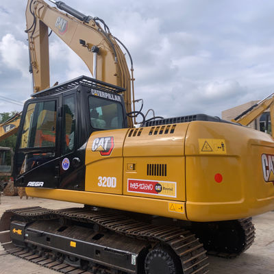 Escavatori usati CAT 320D in vendita