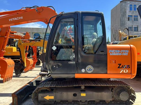 Escavatore mini giapponese HITACHI ZX70 usato, 7 tonnellate, Zaxis 70 con motore Isuzu, tipo cingolato