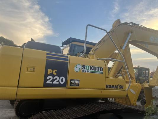 Komatsu PC220 Escavatore medio, per costruzioni di ingegneria, attrezzature speciali per lavori di terra